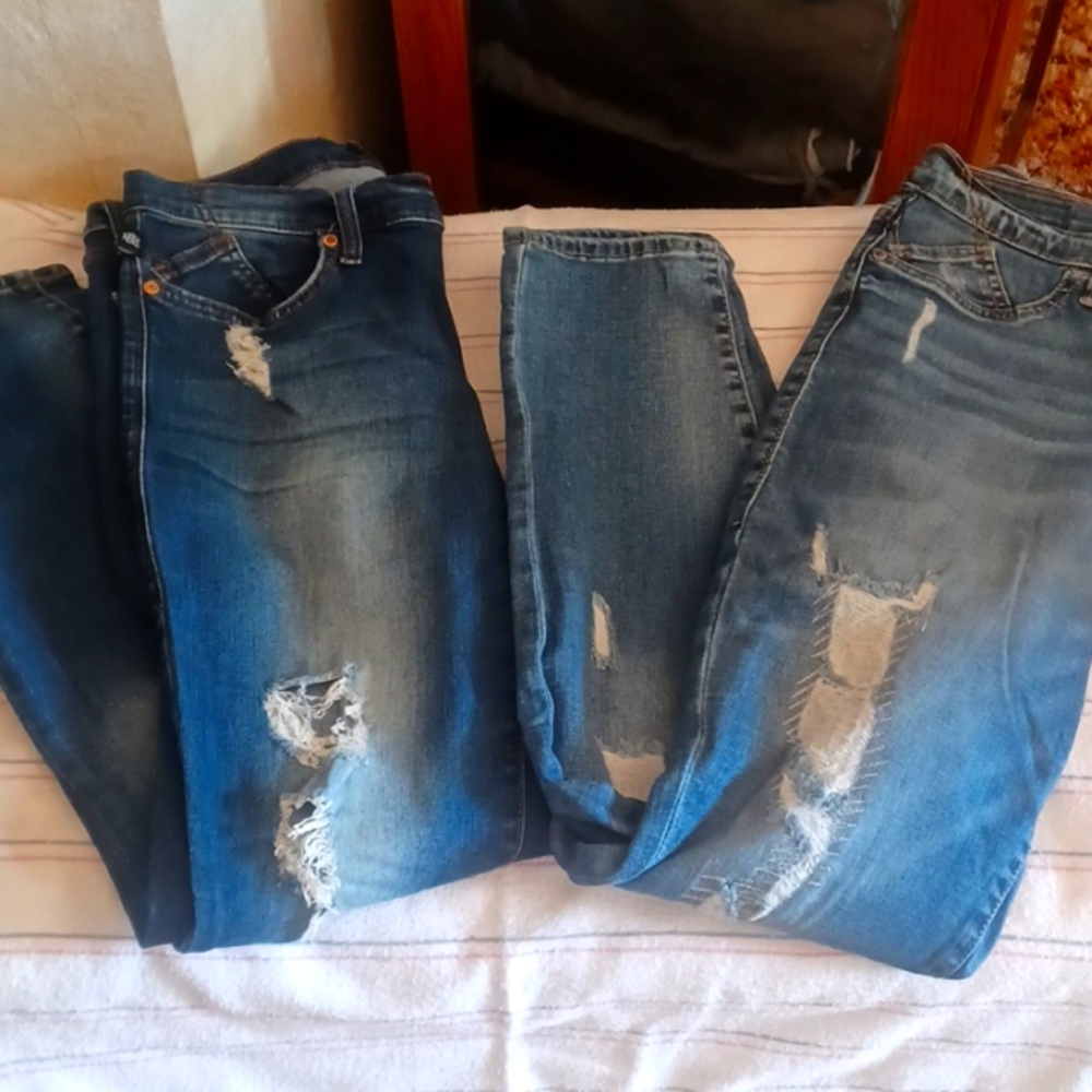 2 Rock n Republic jeans 12